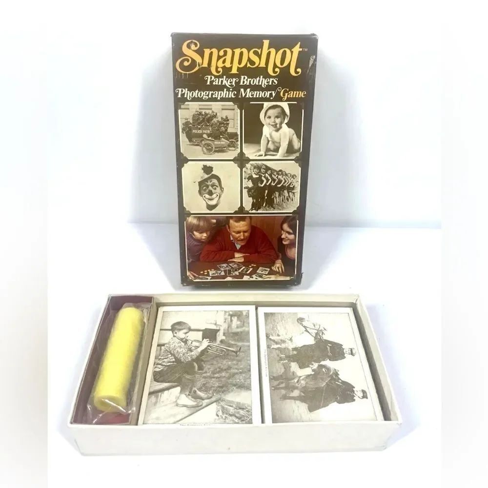 Vintage 1972 Snapshot Parker Brothers Photograph Memory Game Great Shape!
